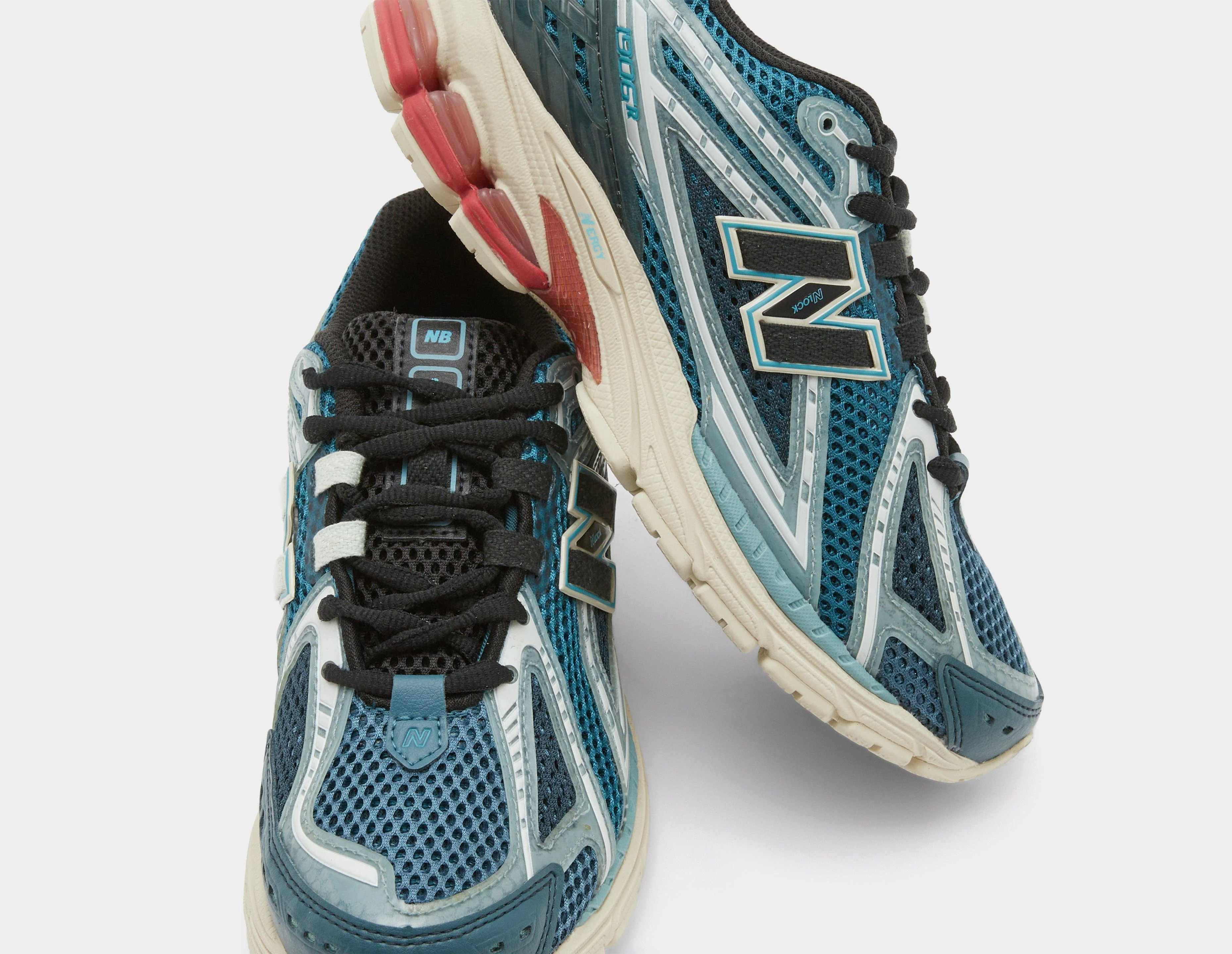 x Footpatrol 1906R Women's - Image 5