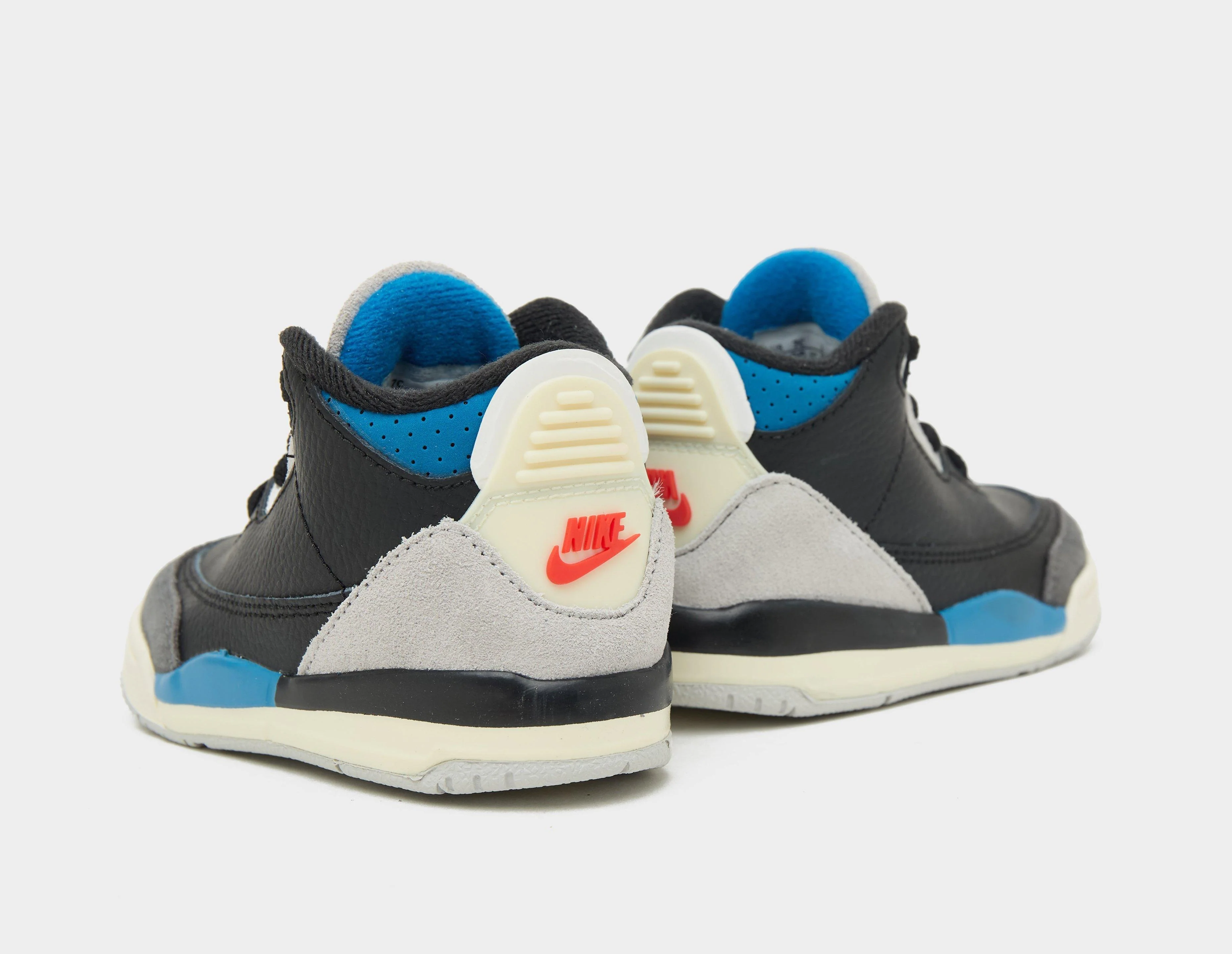 Air 3 OG 'Rare Air' Infant - Image 5