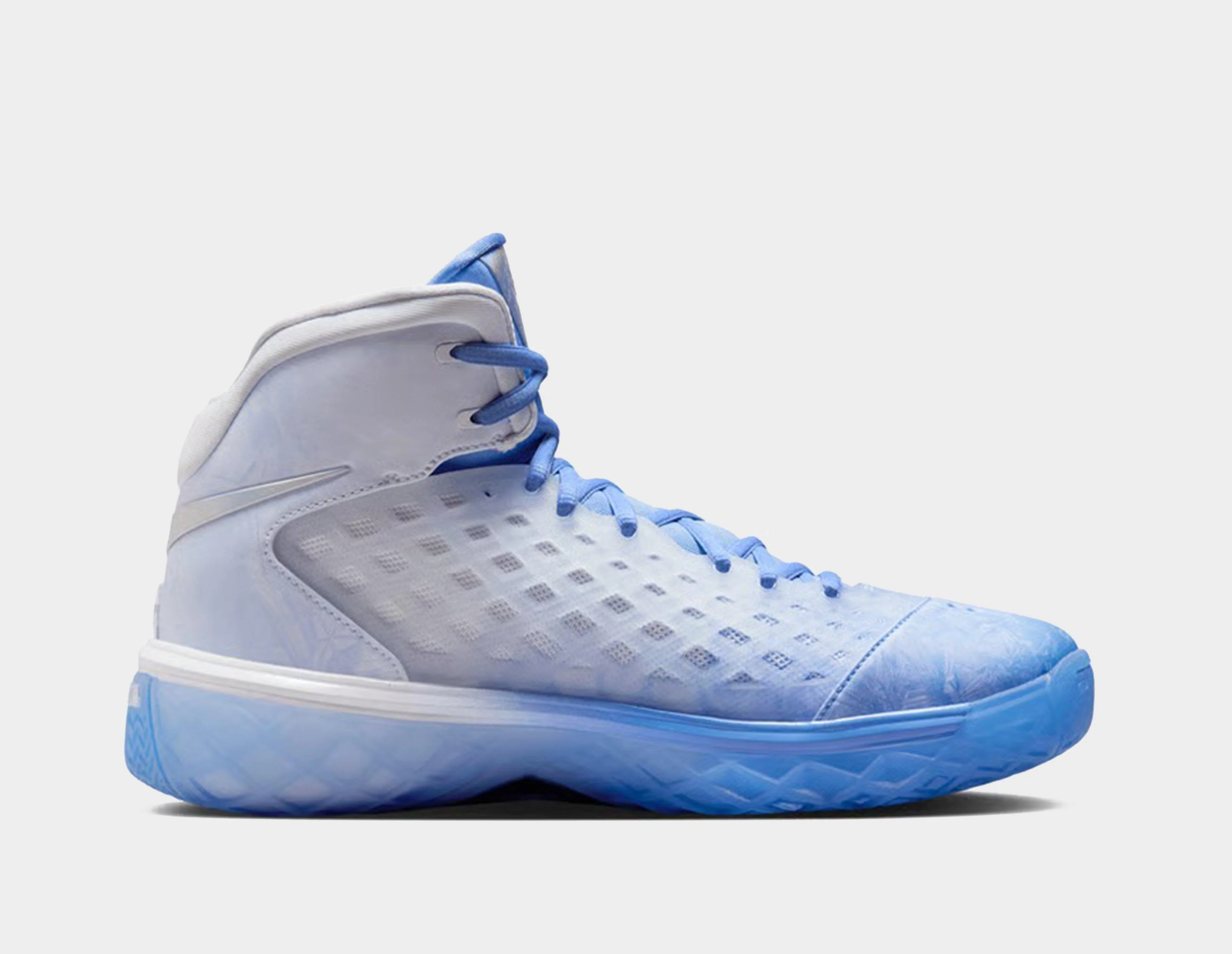 Kobe 3 Protro 'Christmas' - Image 3