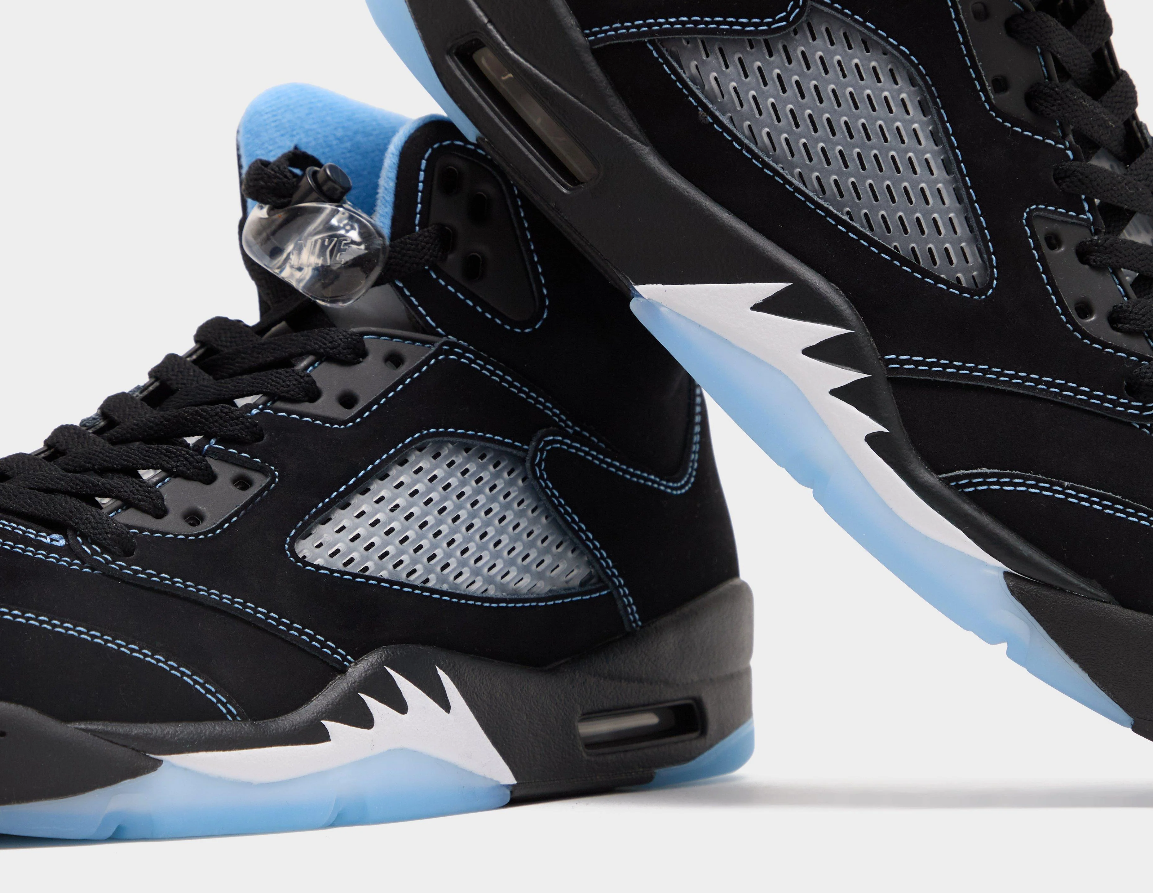 Air 5 - Image 3